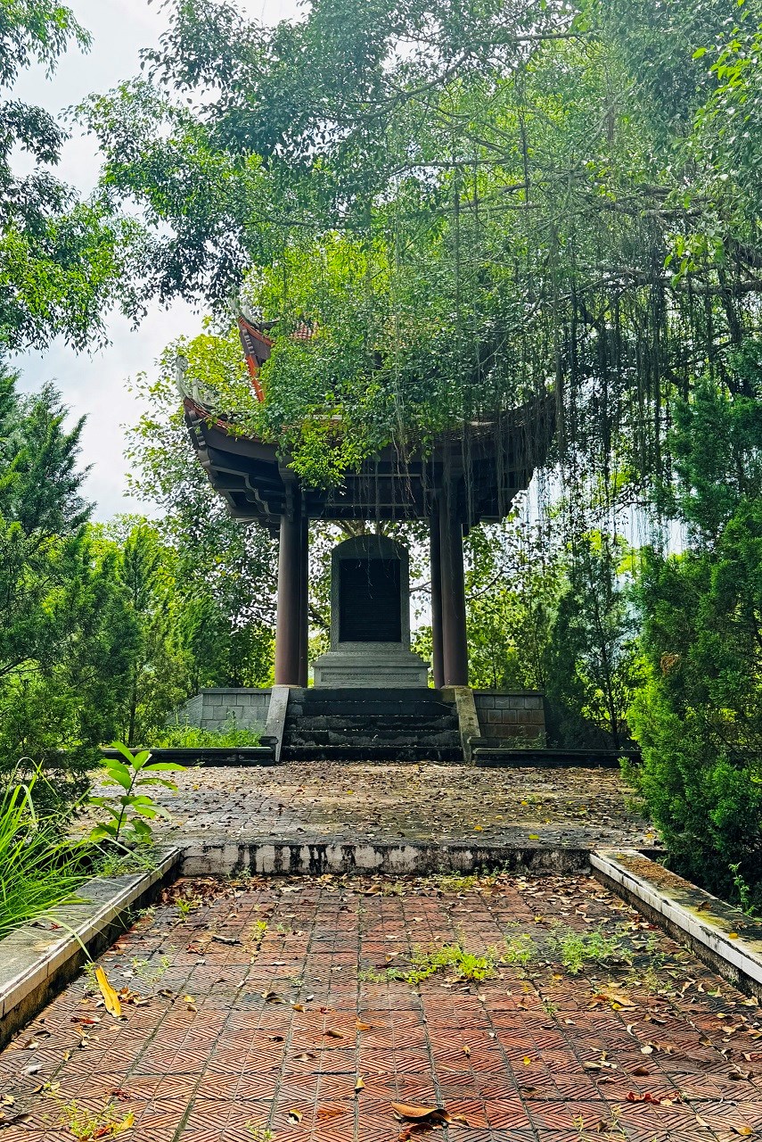 Trước bia Di tích lịch sử Nha Thông tin, tự hào chặng đường 80 năm ngành Văn hóa - ảnh 2