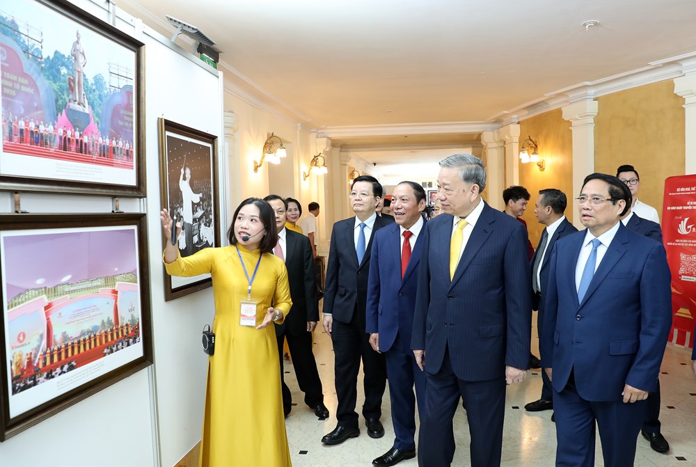 Khát vọng cống hiến từ văn hóa vì sự phát triển trong kỷ nguyên mới - ảnh 1