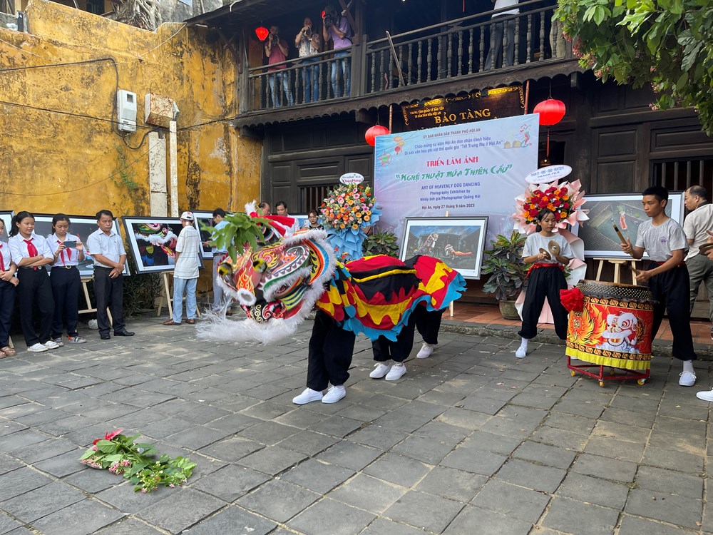 Giữ lửa nghệ thuật dân gian - ảnh 2