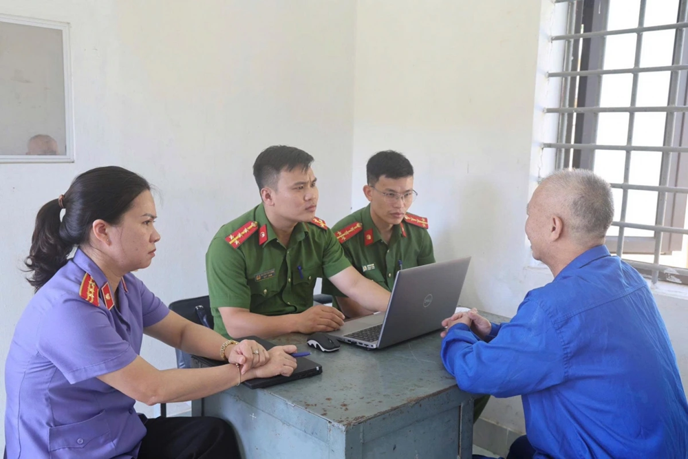 Phát hiện và ngăn chặn gần 38 tấn thịt lợn nhiễm bệnh tuồn ra thị trường - ảnh 1