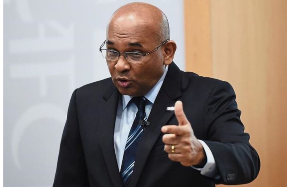 AFC tuyên bố sẵn sàng xử lý mạnh tay với bóng đá Malaysia - ảnh 1