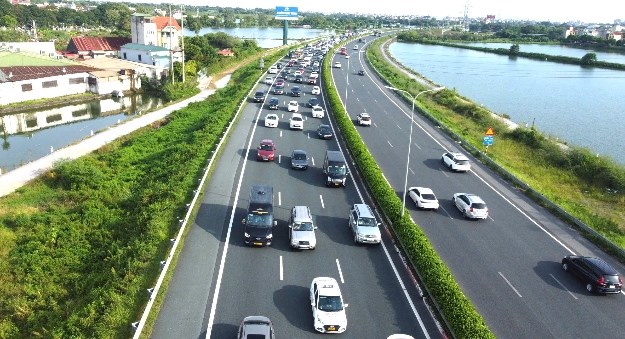 Phân làn xe: Bước tiến trên cao tốc - ảnh 1