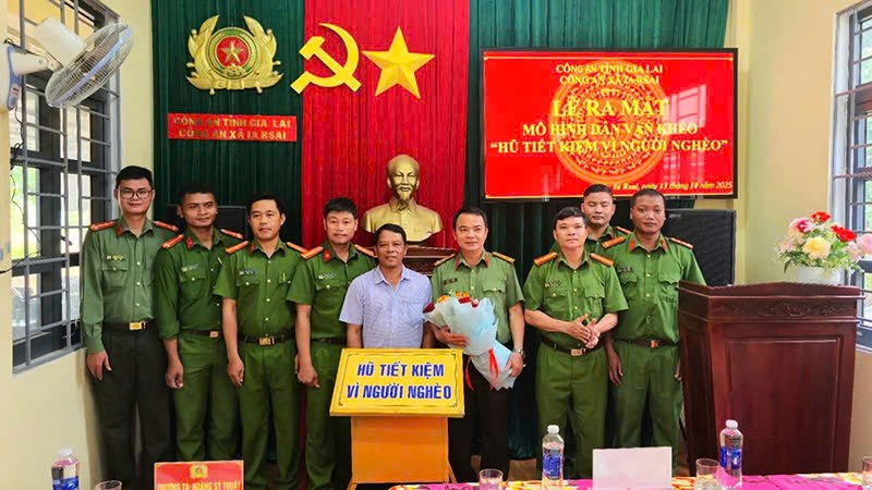 “Hũ tiết kiệm vì người nghèo” ở xã Ia Rsai - ảnh 1