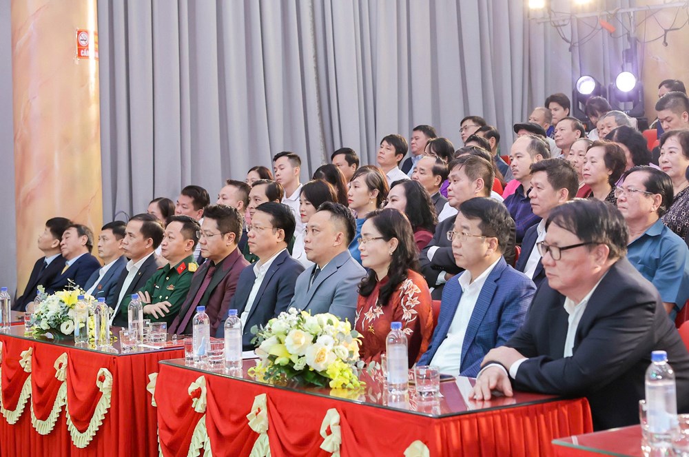 Tự hào 60 năm hành trình giữ lửa nghệ thuật Việt Bắc - ảnh 1