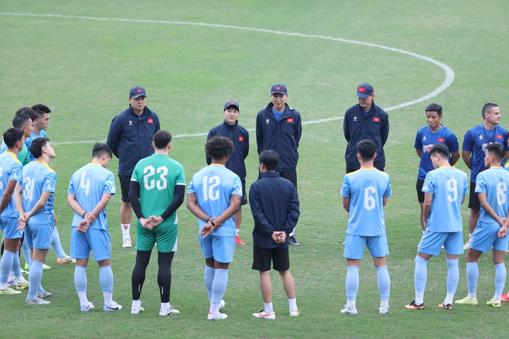 Ổn định nhân sự, hướng đến chiến thắng - ảnh 1