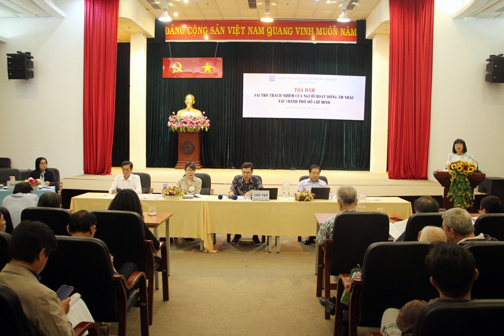 Bảo vệ thẩm mỹ công chúng trước làn sóng âm nhạc lệch chuẩn - ảnh 1