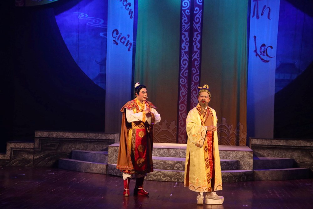 Sân khấu truyền thống thăng hoa - ảnh 1