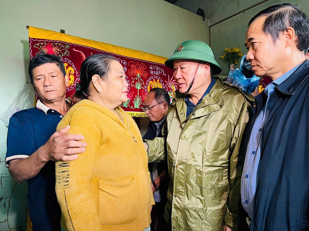 Khắc phục hậu quả mưa lũ với nỗ lực cao nhất - ảnh 2