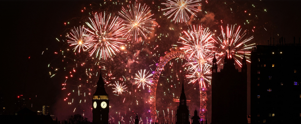 Bức tranh đón năm mới đầy sắc màu trên thế giới - ảnh 3