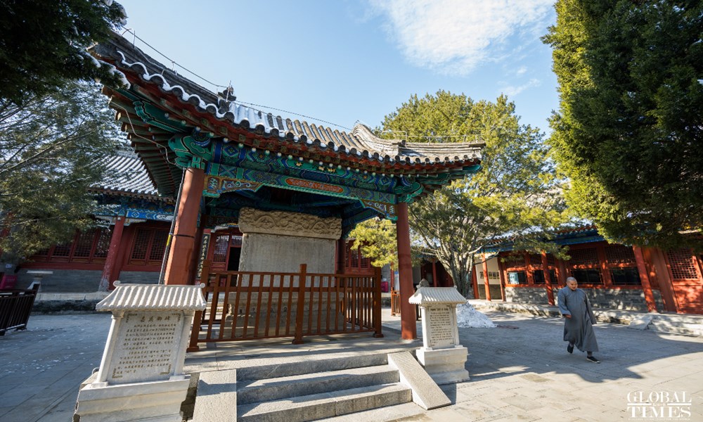 Khám phá ngôi chùa lưu giữ báu vật thạch kinh của Phật giáo Trung Quốc - ảnh 4