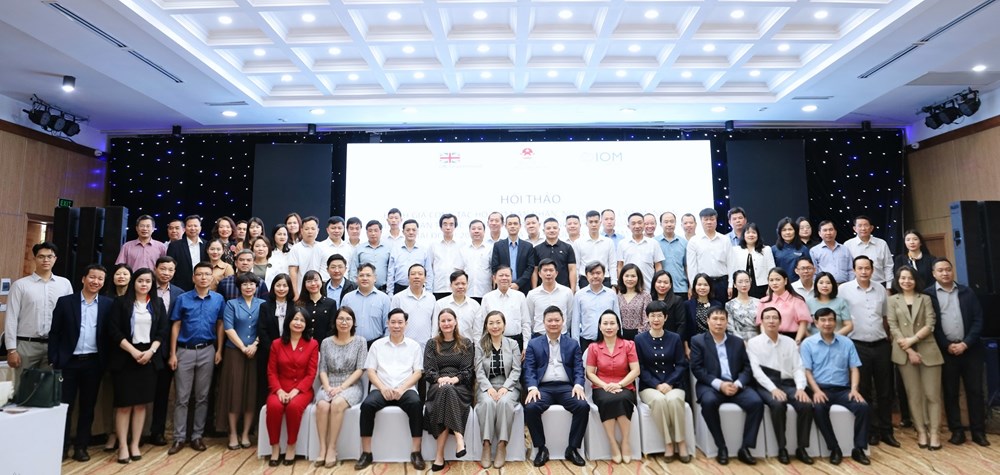 Vai trò của gia đình, nhà trường và chính quyền cơ sở - ảnh 1