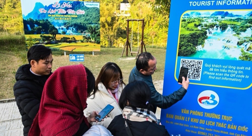 Công nghệ số mở lối phát triển du lịch Cao Bằng - ảnh 1