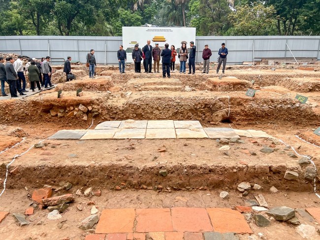 Đã đủ cơ sở khoa học phục dựng điện Kính Thiên? - ảnh 2