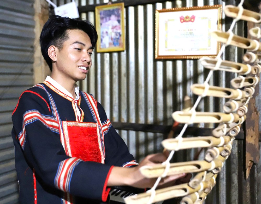 Hành trình thanh niên Gia Rai đánh thức âm thanh đại ngàn - ảnh 2