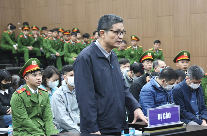 Hơn 100 tỉ đồng hối lộ và cơ chế “xin – cho” bị phanh phui - ảnh 1