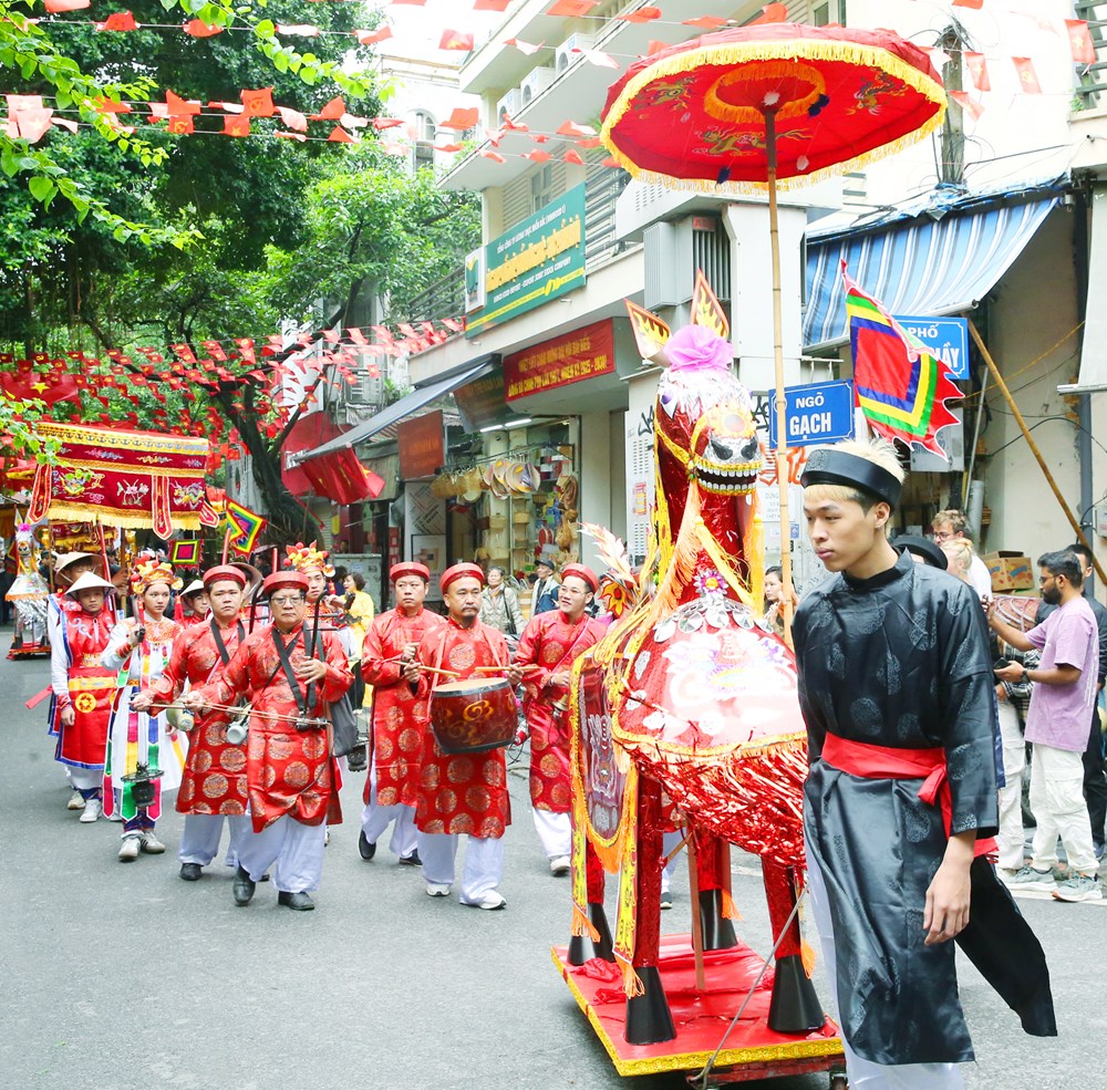 Tiến lên từ nền tảng văn hóa với khát vọng dân tộc - ảnh 1