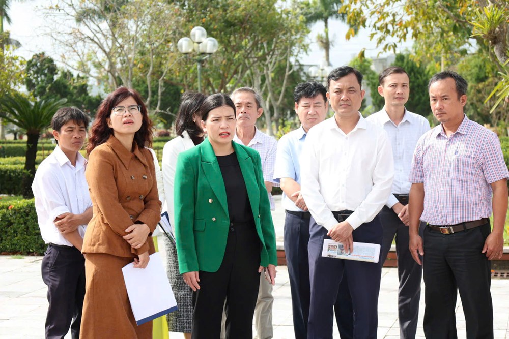  Sắc Xuân nơi “địa chỉ đỏ” - ảnh 3