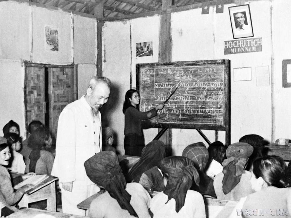 Từ bình dân học vụ đến bình dân học vụ số - ảnh 3