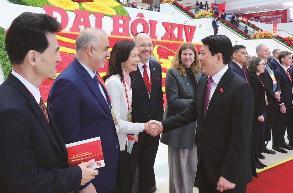 Với Đảng, mùa Xuân - ảnh 2