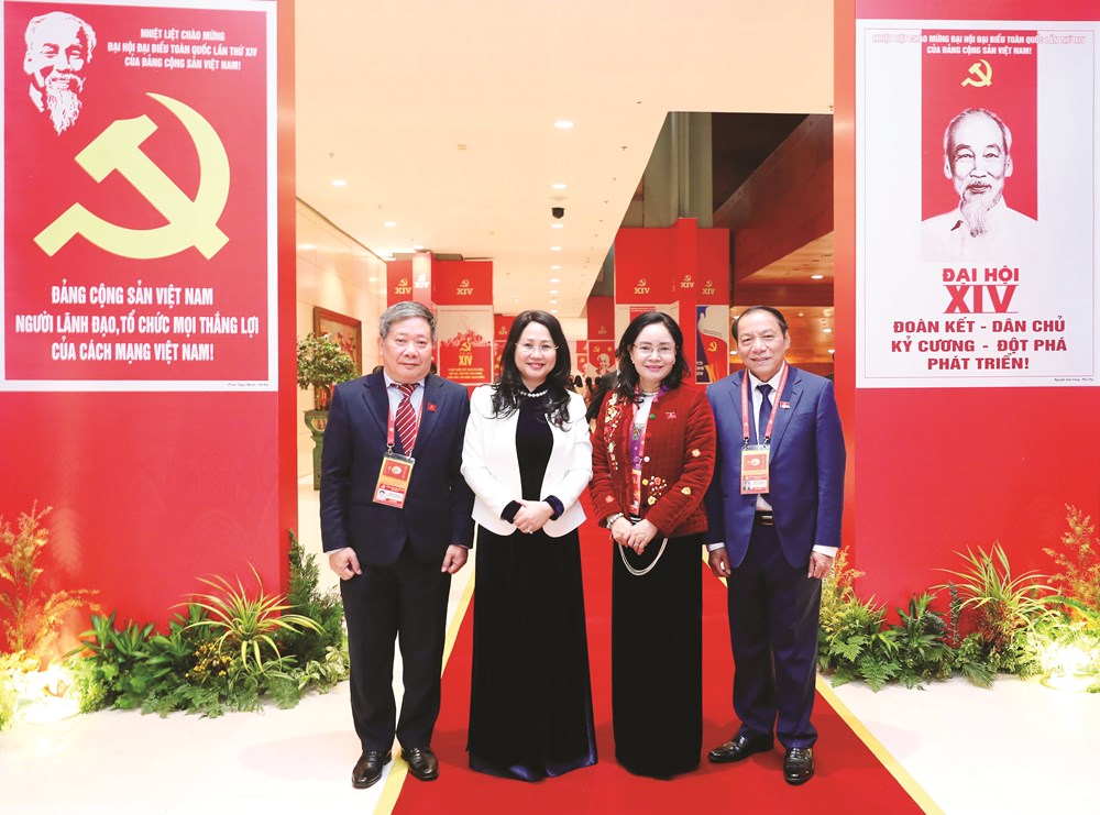 Với Đảng, mùa Xuân - ảnh 4