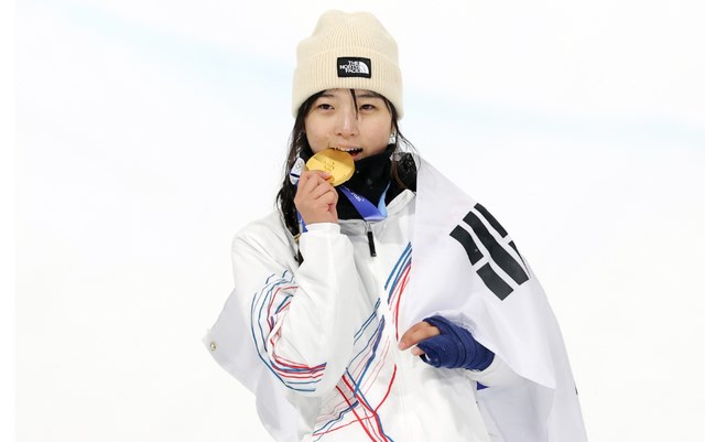 Những kỷ lục trượt tuyết đáng chú ý tại Thế vận hội mùa đông 2026 - ảnh 4