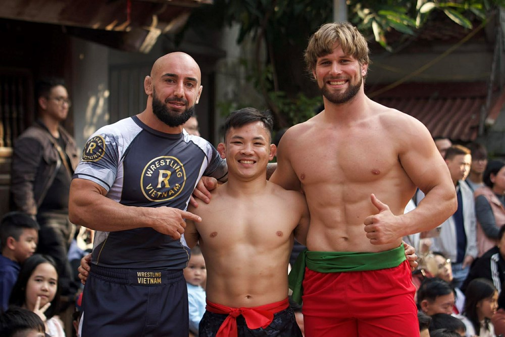 Từ sới vật làng đến ra biển lớn - ảnh 1