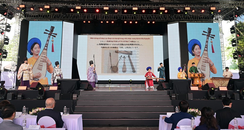 Nhịp cầu văn hóa của hai quốc gia - ảnh 2