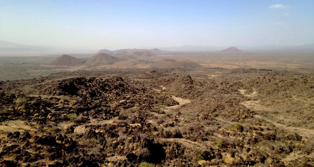 Một vết nứt khổng lồ đang chia tách châu Phi - ảnh 1