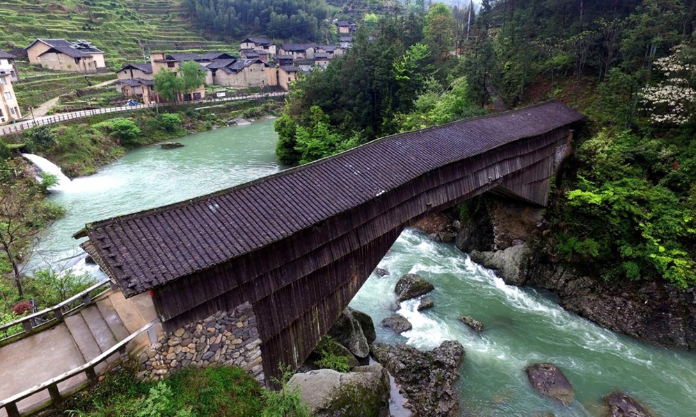 Thành công từ chiến dịch bảo tồn di sản cầu mái che tại Trung Quốc - ảnh 1