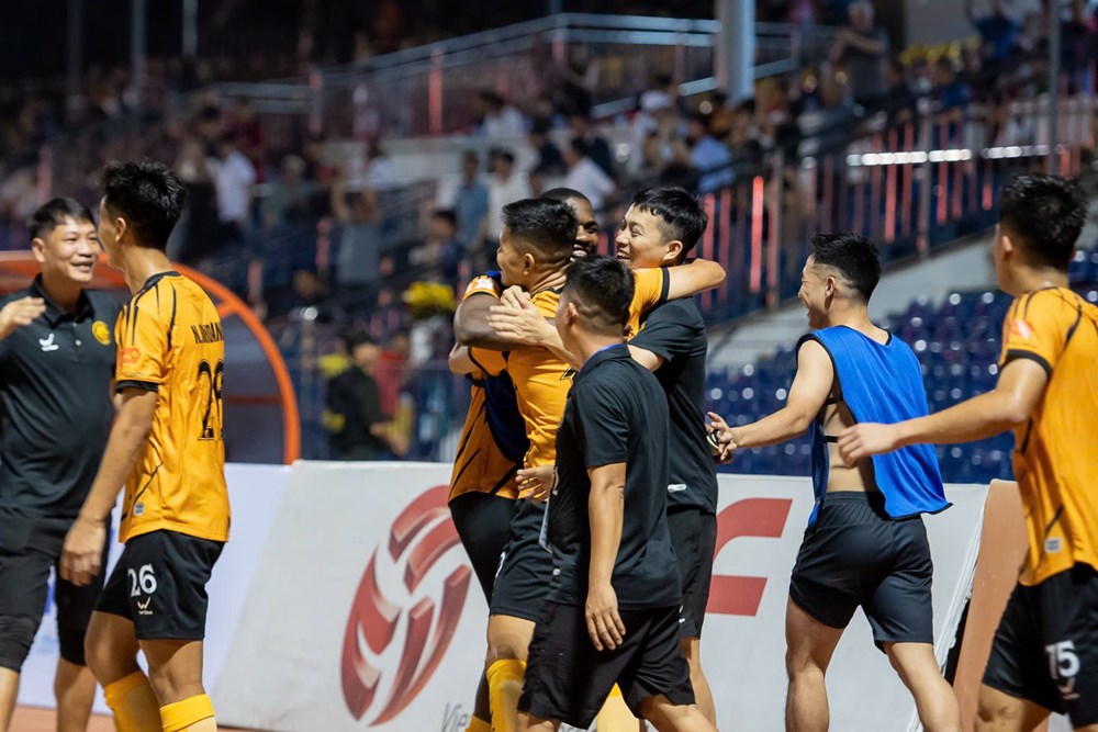 Thanh Hóa vươn lên giữa nghịch cảnh - ảnh 1