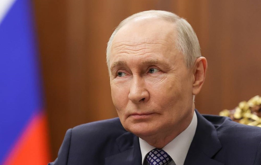 Nga tuyên bố ngừng bắn lễ Phục Sinh, Ukraine sẵn sàng đáp trả tương xứng - ảnh 1