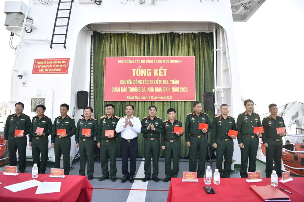 Hành trình Trường Sa: “Đem ra tình cảm, đem về niềm tin” - ảnh 5