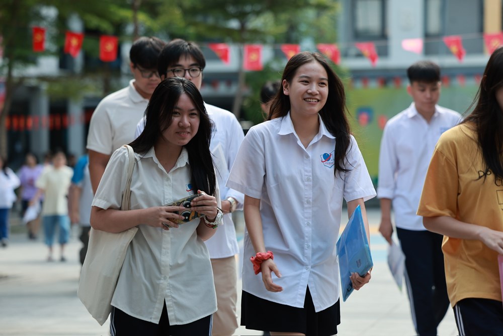 Không để bất kỳ thí sinh nào bỏ thi - ảnh 1