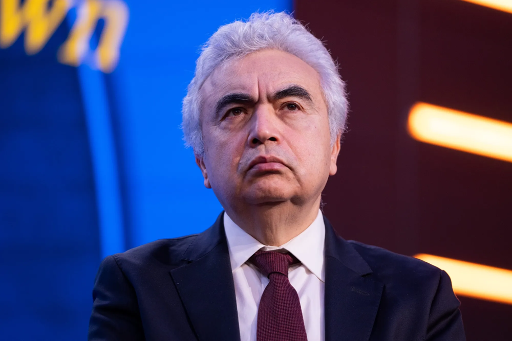 Châu Âu có thể cạn nhiên liệu máy bay trong 6 tuần - ảnh 1