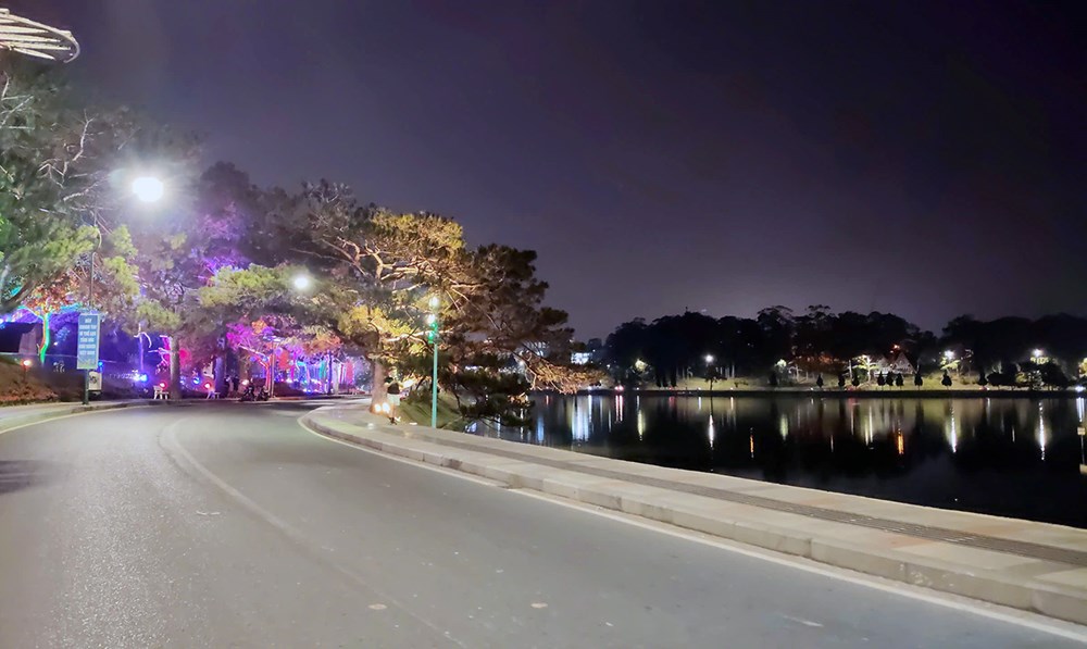 (Bài 1) Từ trăm hoa khoe sắc đến… “sớm nở tối tàn” - ảnh 3