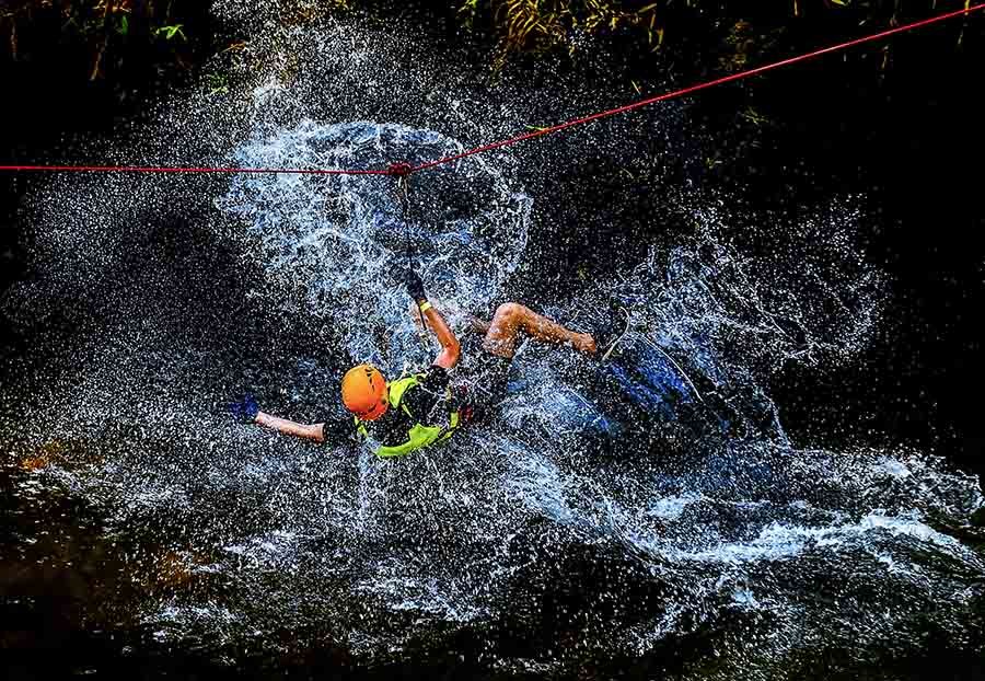 Cần “mạo hiểm” để khai thác du lịch mạo hiểm - ảnh 1