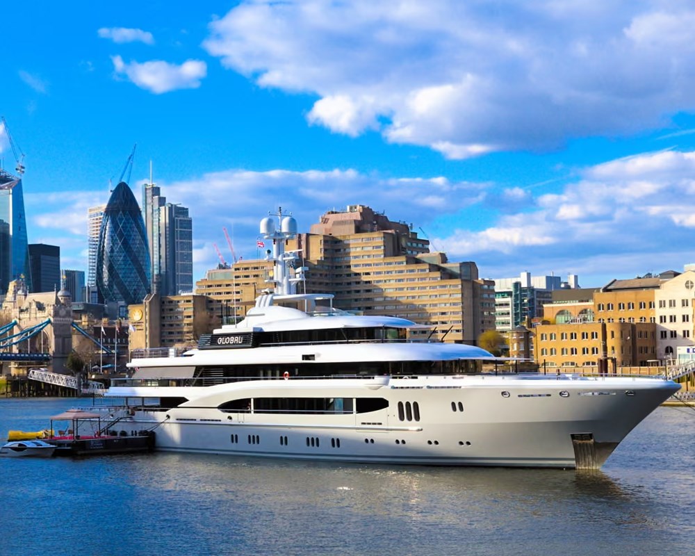 Số tỉ phú toàn cầu có thể chạm mốc 4.000 người trong 5 năm tới - ảnh 1