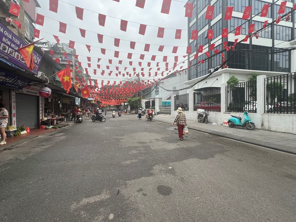 Người dân ủng hộ, tiểu thương… lăn tăn - ảnh 1