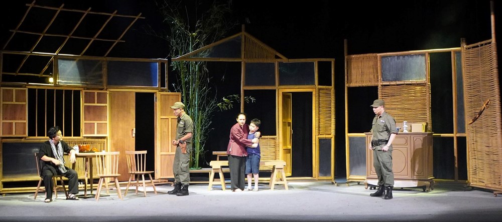  Nghệ thuật phương Nam sáng đèn mừng ngày thống nhất - ảnh 1