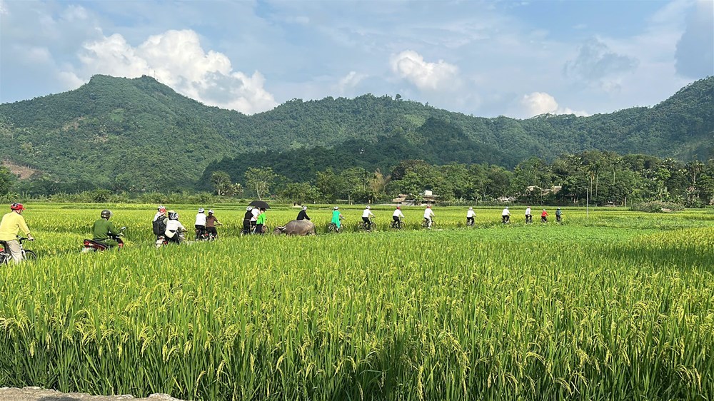 Từ du lịch cộng đồng đến quản trị cộng đồng ở Tuyên Quang - ảnh 1