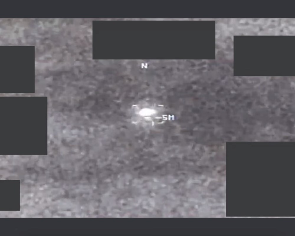 Lầu Năm Góc công bố loạt video UFO thứ hai và lời khai nhân chứng - ảnh 1