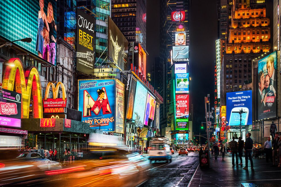 New York yêu cầu quảng cáo dùng người mẫu AI phải gắn nhãn - ảnh 1
