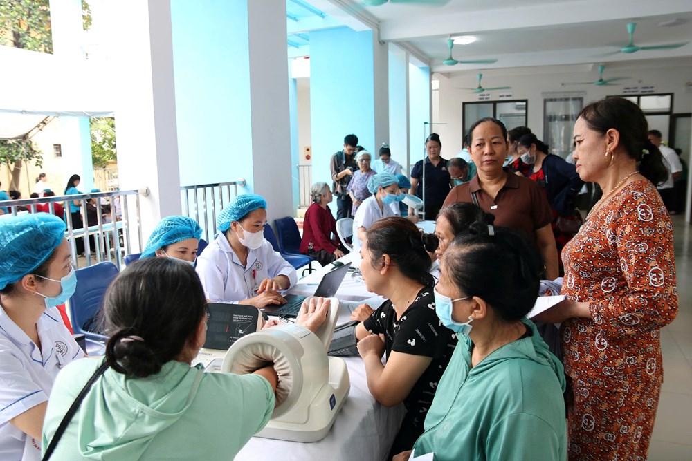  Hà Nội chăm sóc sức khỏe miễn phí cho hơn 9 triệu người dân - ảnh 1