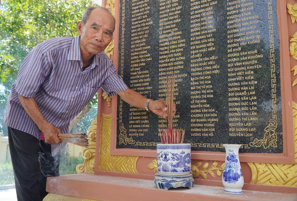 Trông ngóng các anh liệt sĩ “trở về” - ảnh 2