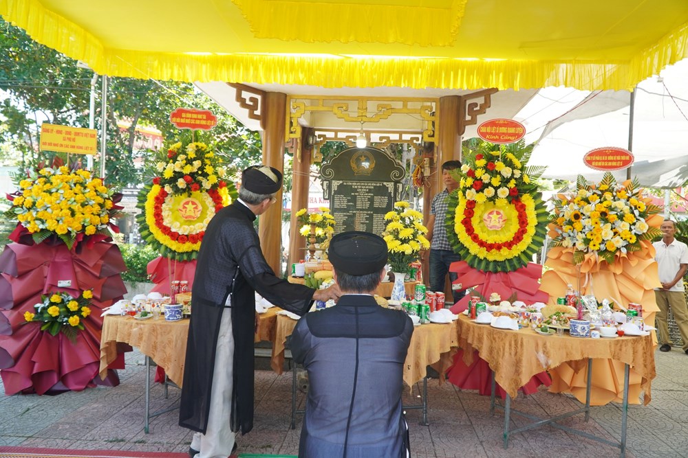 Lễ “giỗ chung” trên vùng đất cách mạng Đồng Di - ảnh 1