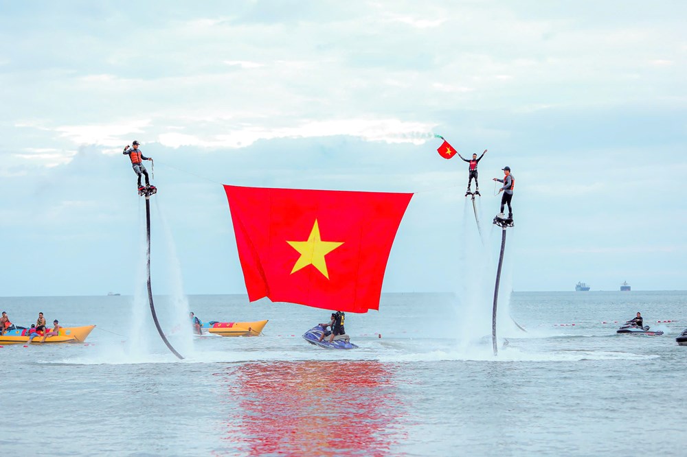 Đến với “Đô thị du lịch sạch ASEAN” - ảnh 1