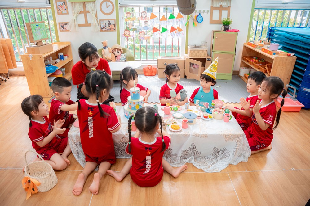 Trẻ vào lớp 1 cần gì hơn biết chữ, biết số? - ảnh 1