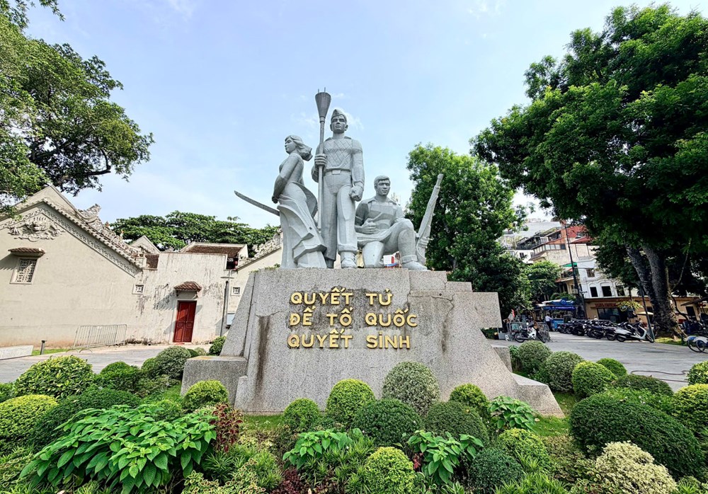 Vì sao Hà Nội lựa chọn không gian mới cho Tượng đài “Quyết tử để Tổ quốc quyết sinh”? - ảnh 1