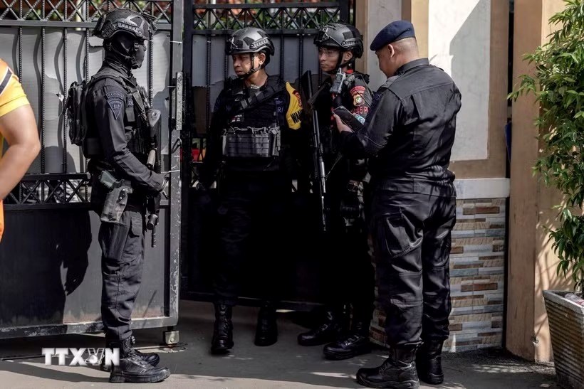 Indonesia sa thải 13 quan chức liên quan cờ bạc trực tuyến - ảnh 1