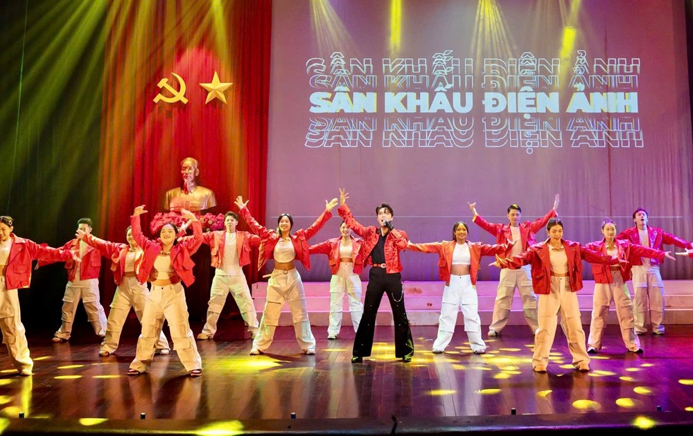 Kỳ 2 - Hào quang là “phép thử” nhân cách - ảnh 1